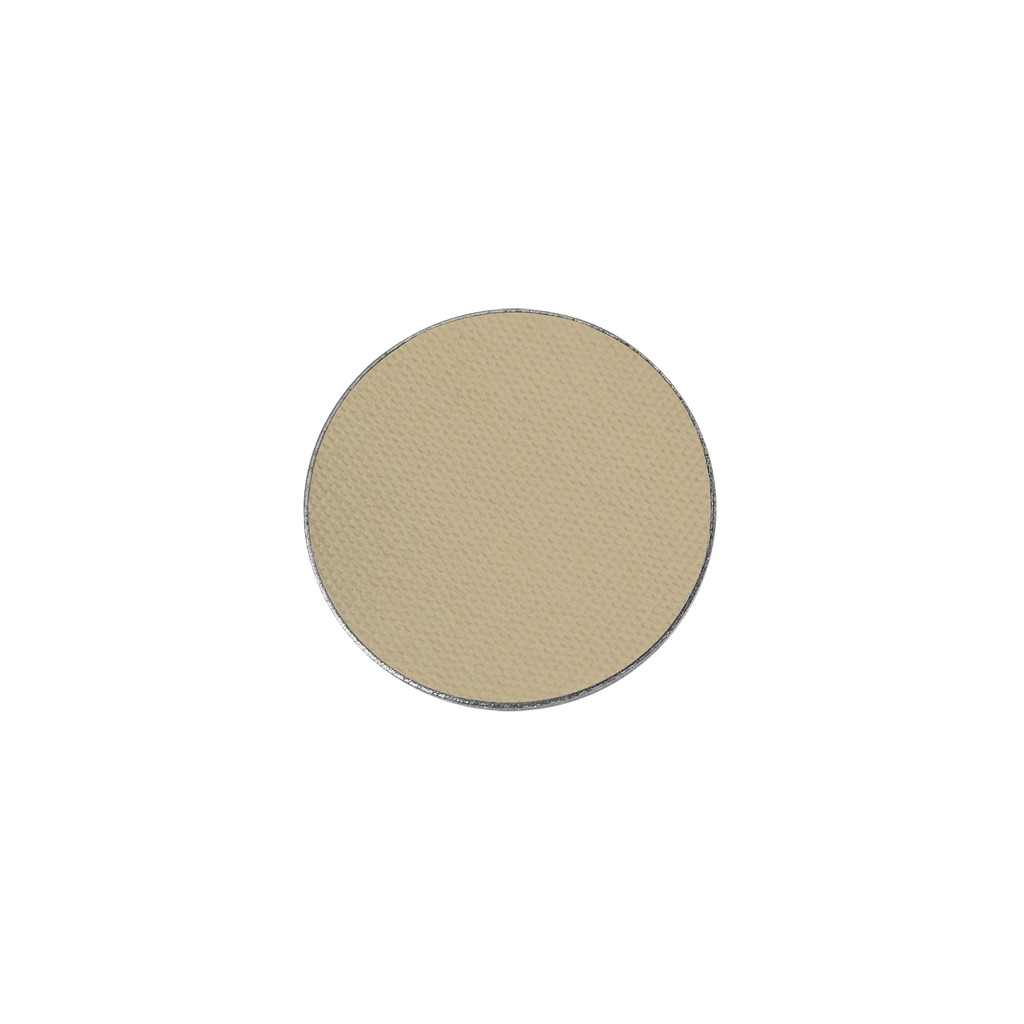 viaGlamour image of a extreme-eyeshadow