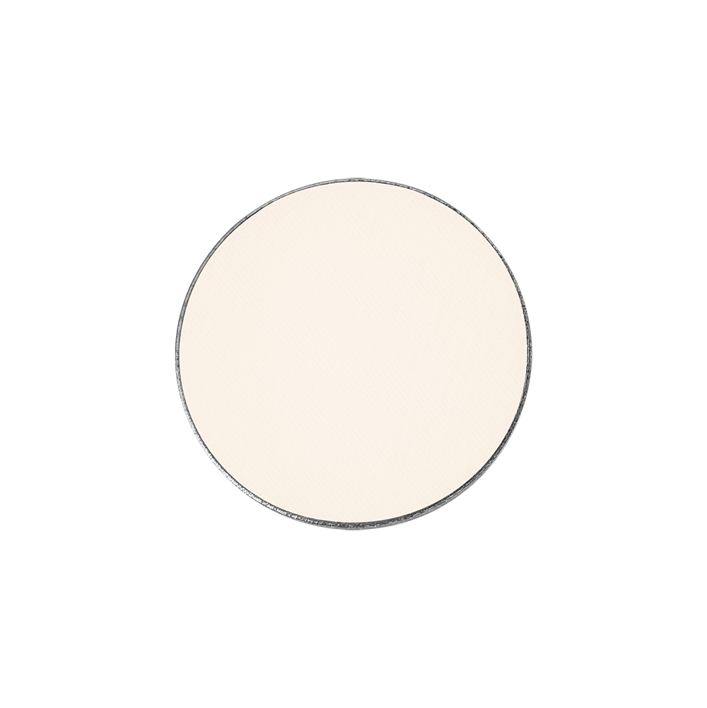 viaGlamour image of a extreme-eyeshadow